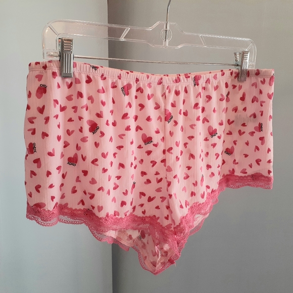 Cami Set - Picture 2 of 9